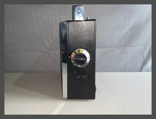 VINTAGE AIR CASTLE 162F51H 8 BAND 19 TRANSISTOR SOLID STATE RADIO AM/FM RETRO - Picture 9 of 9