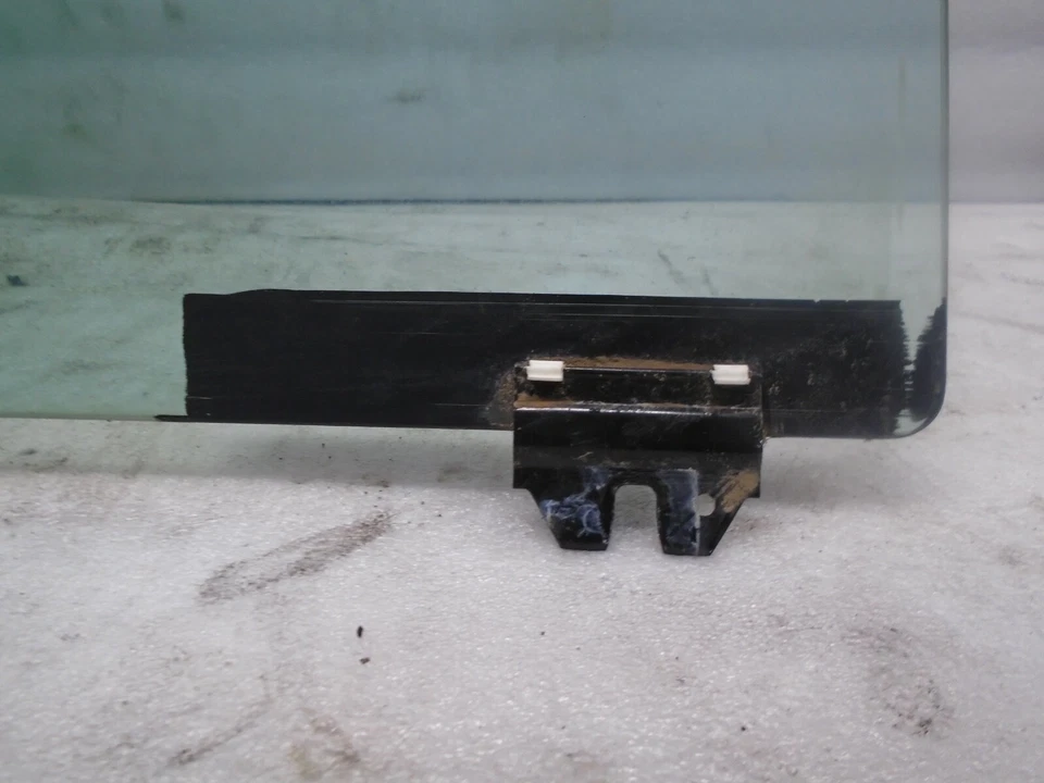 2004 CHEVY EXPRESS 2500 VAN передней левой двери окна стекла 43R-000262 OEM DK904222 - Изображение 3 из 4