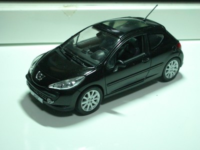 peugeot 207 toy car