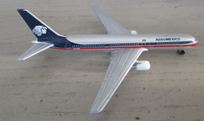 Avion miniature métal Boeing 767-300 AeroMexico (longueur environ 11,5 cm)