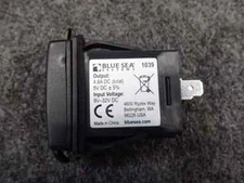 BLUE SEA SYSTEMS 1039 Marine Fast Charge Dual USB 4.8A Charger Switch Mount New