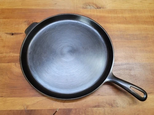 Vintage Griswold #109 Skillet Griddle Erie PA. GORGEOUS Cooking Surface Restored