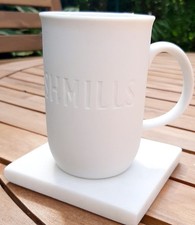 Porzellanbecher von Bushmills Irish Whiskey