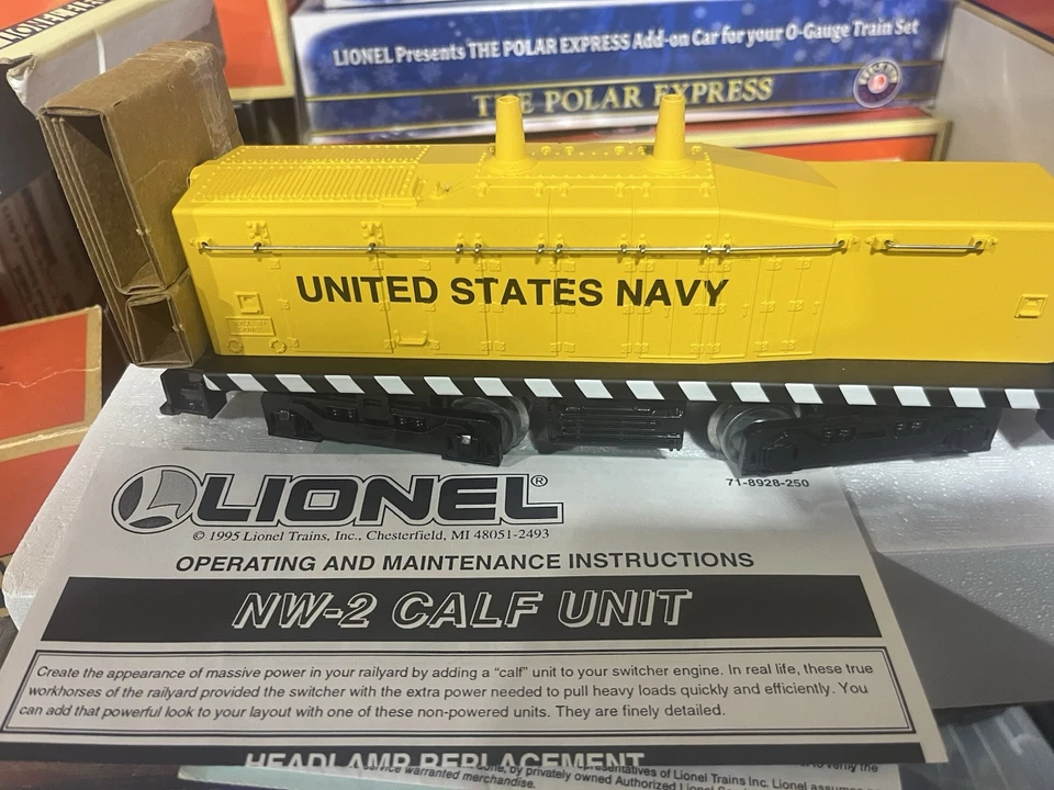 LIONEL U.S. NAVY CALF UNIT  6-18938- Functions And Appears Spotless . - Image 4 of 4