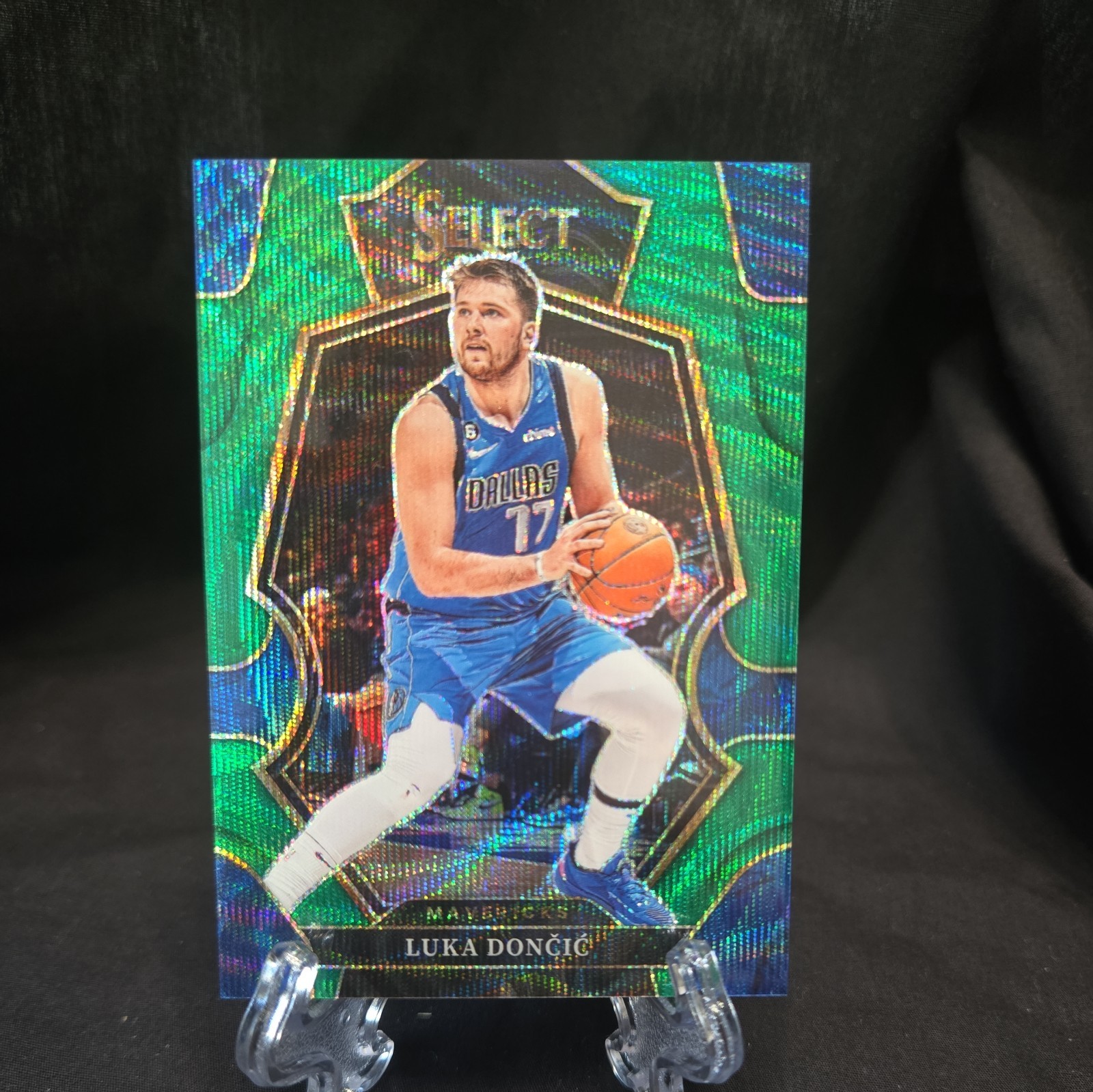 2022-23 Panini Select LUKA DONCIC Green Wave #48 /50 #151- RARE CARD- MVP