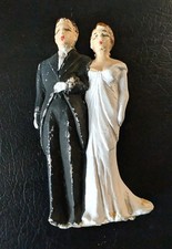 Vintage 1945 Chalkware Wedding Bride Groom Cake Topper 3" Novelty Collectable