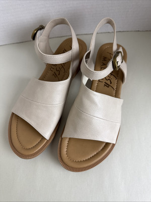 Blowfish Malibu Sandals Ardice Flats Open Toe Ladies Shoes  8.5