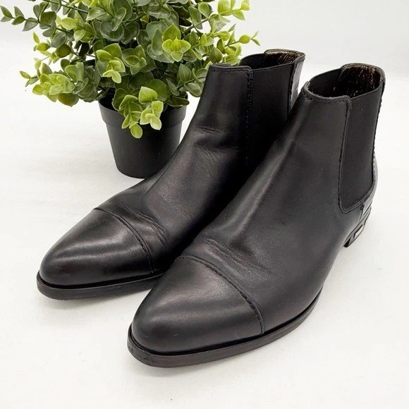 Bota Chelsea Lanvin Italia Cuero Negro Talla 7 Minimalista Detalle Metal Elegante Foto 4 de 4