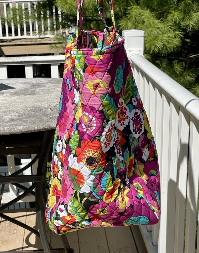 Vera Bradley Va Va Bloom XL Tote 21"L 14"H 8"P - Photo 3/4