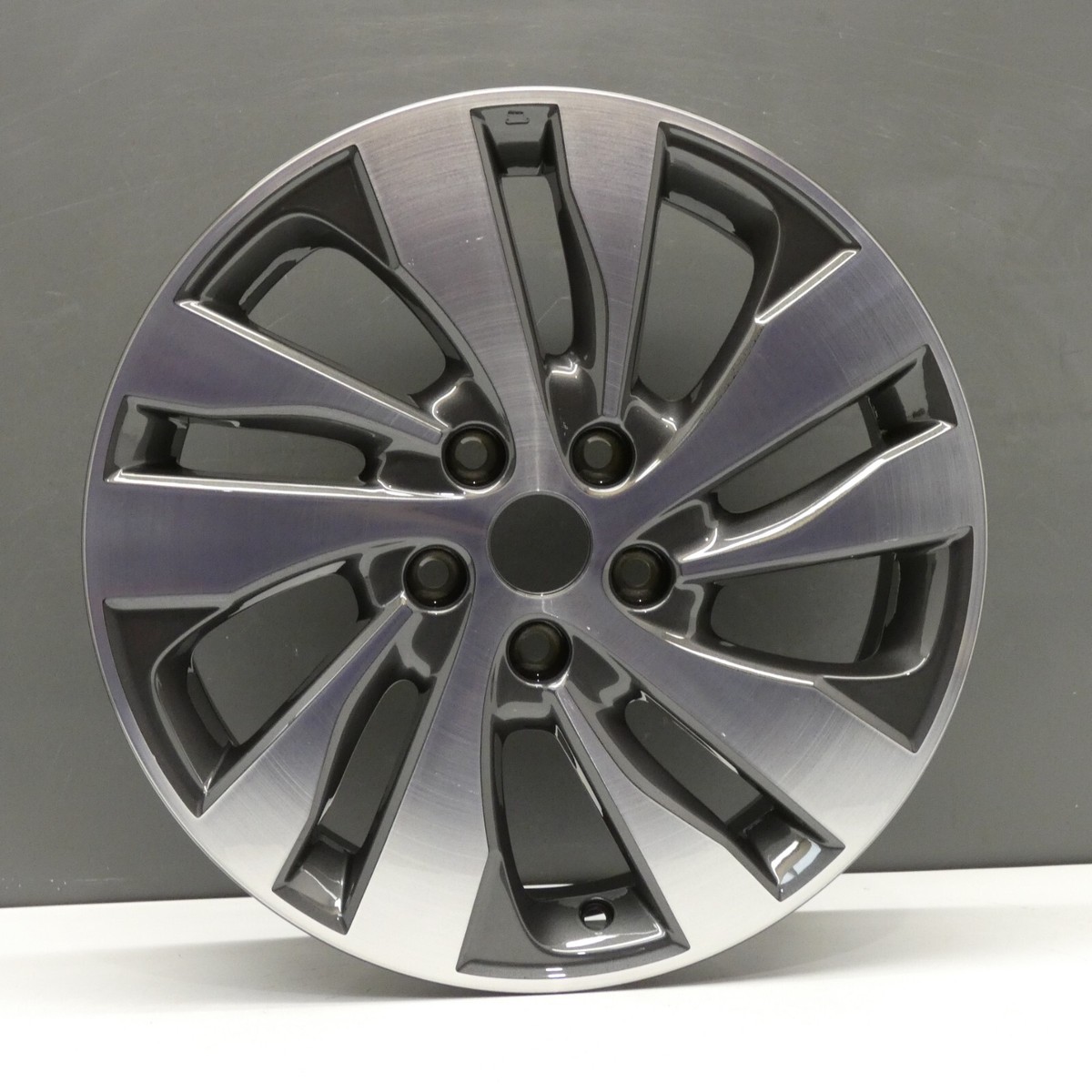 SUZUKI SX4 S-CROSS 17