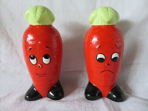Vintage Anthropomorphic Carrots Salt & Pepper Shakers