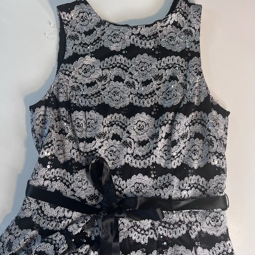 Cachet Cocktailkleid Größe 10 Fit N Flare schwarz n silber Pailletten verziert - Bild 7 von 14