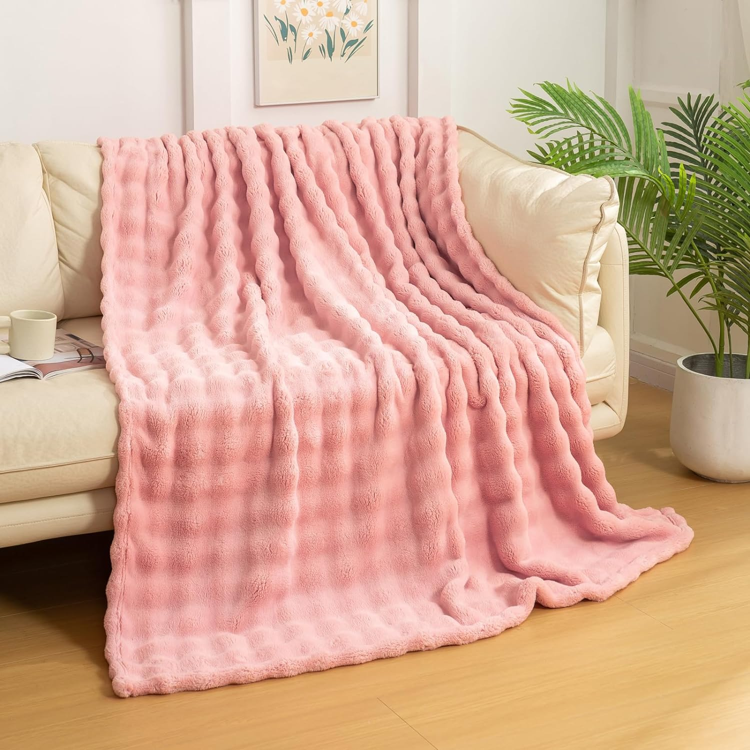 Faux Fur Throw Blanket with 3D Bubbles Super Soft Fuzzy Cozy Thick Blanket for C