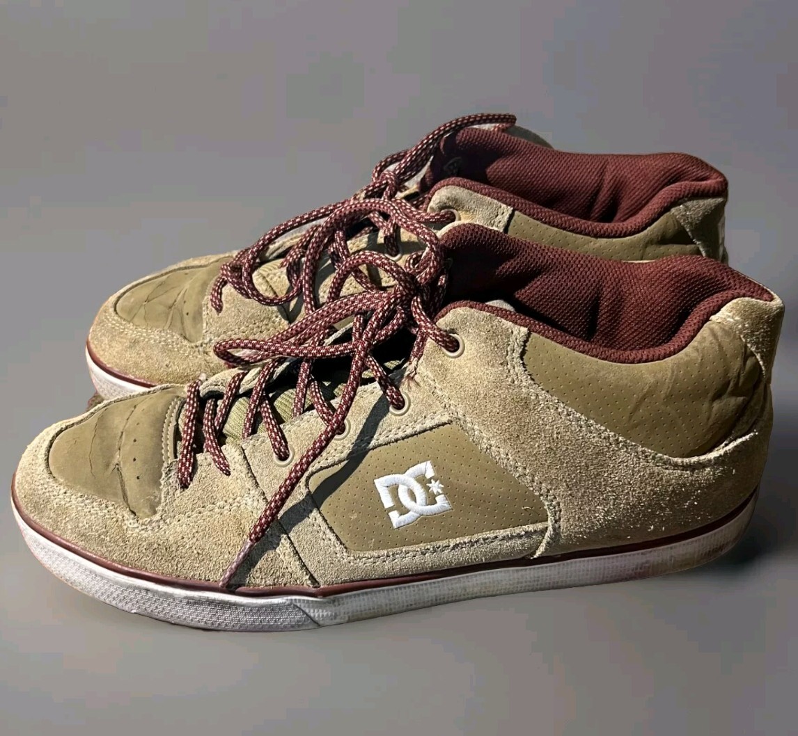 DC Radar Slim Skate Shoes Mens Size 10 Beige Skateboarding Lowtop