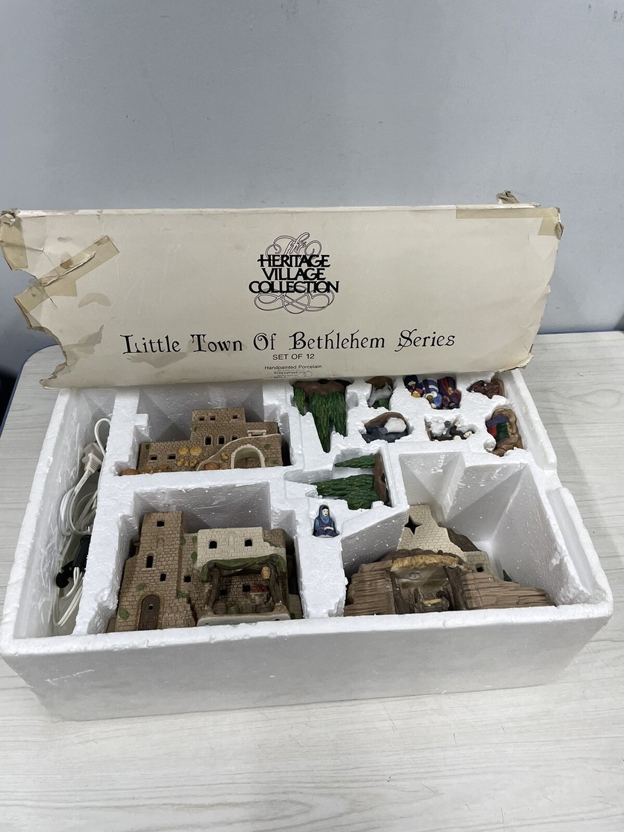 Dept 56 Heritage Village Little Town of Bethlehem Nativity 12 Set