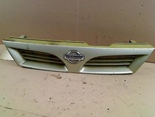 Calandre Nissan ALMERA