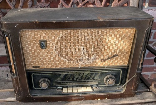 Vintage Eldner Operette German Radio. Parts Only