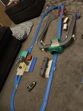 Tomy Trackmaster Thomas The Tank Engine: Thomas & Cranky Deluxe Set