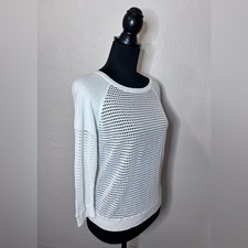 EXPRESS Open Knit Beachy White Crew Neck Pullover Sweater Women's Size Small