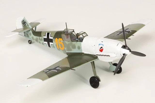 HA8723 Hobby Master Bf 109E 1/48 Modelo Amarillo 15 Luftwaffe III/JG 52 Foto 2 de 2