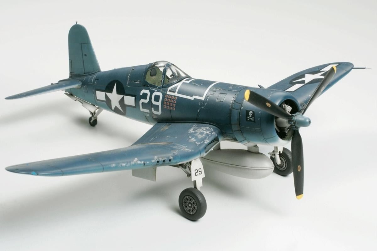 1/72 Tamiya Vought F-4U-1A Corsair Plastic Model Kit