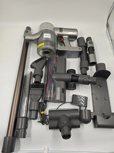 Dreame V12 Akku-Stielstaubsauger - gebraucht