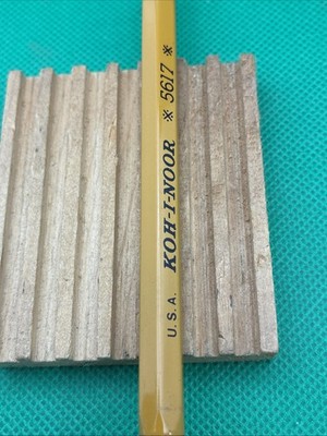 Vintage Koh-I-Noor Select-O-Matic Pencil Lead Holder # 5617