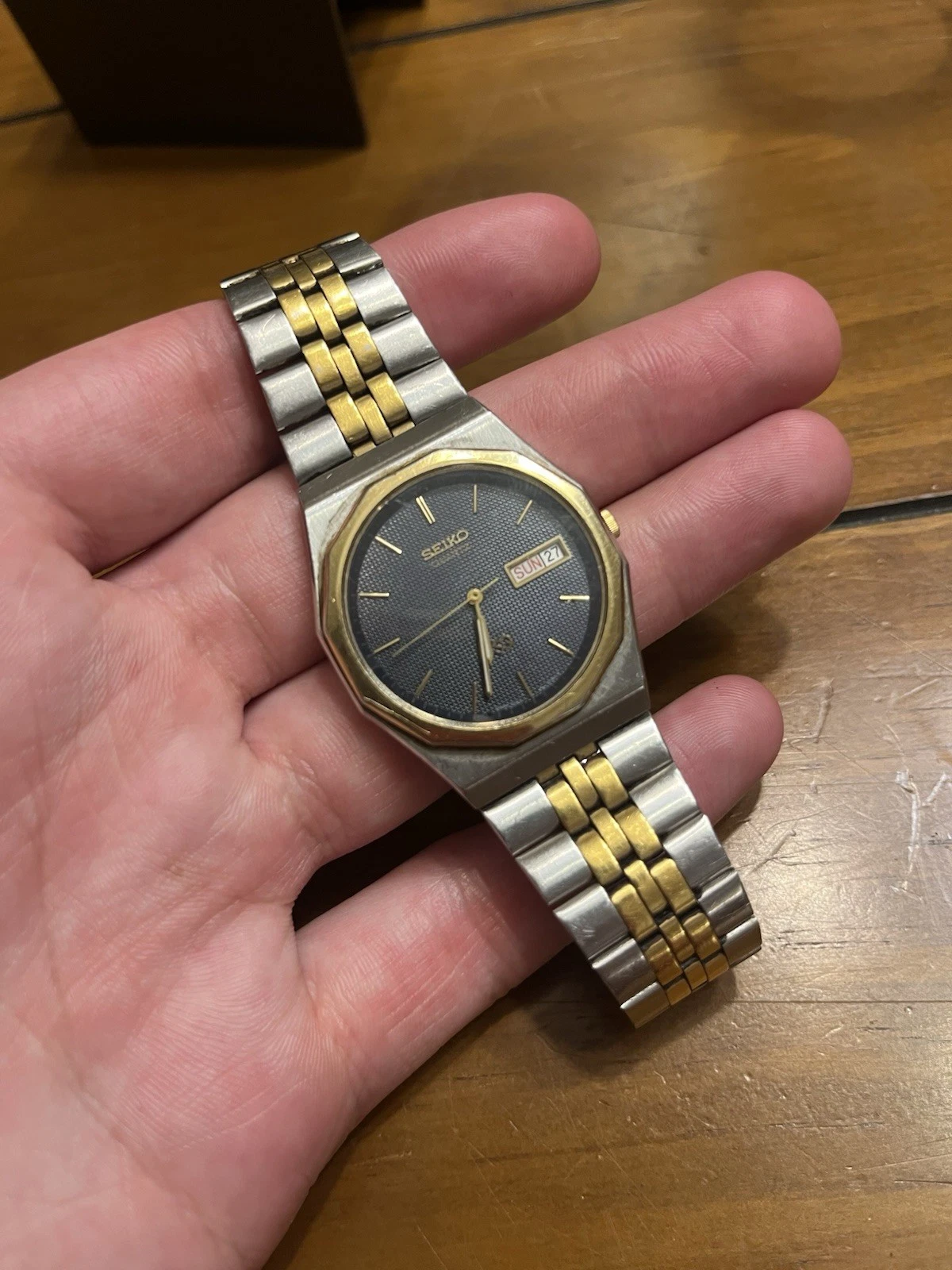 Vintage Seiko Waffle Pie Pan Day Date Dial Eng/Span with original band￼