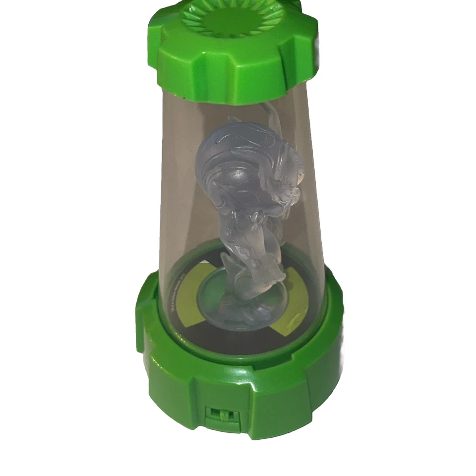 Ben 10 Ultimate Редкий меняющийся персонаж свет 2009 Фонарик 1Q - Изображение 4 из 4