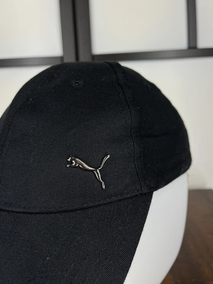 Sombrero PUMA Correa Trasera Adulto Talla Única Negro Plata Metal Logo 100% Poliéster Foto 2 de 4