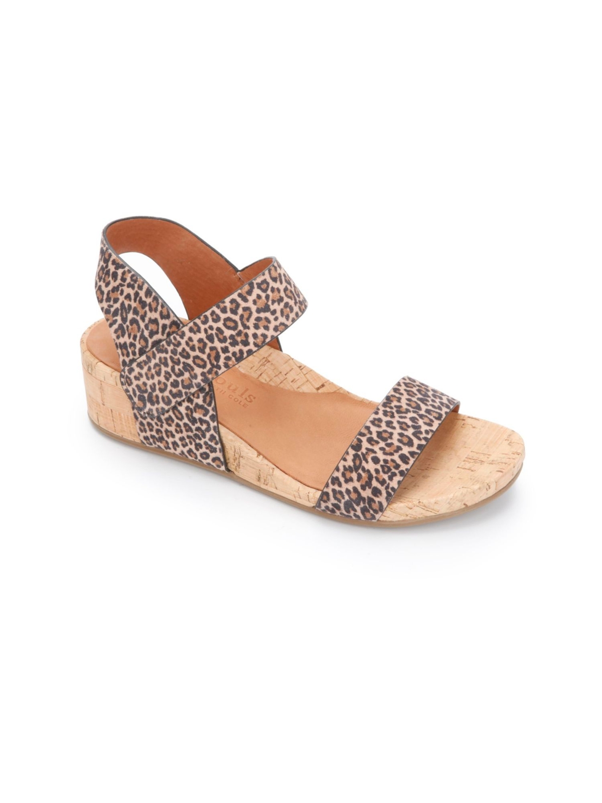 Женские босоножки на танкетке GENTLE SOULS бежевого цвета с леопардовым принтом на платформе 1/2 Gisele, 8 М