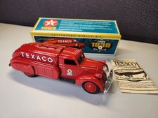 Ertl Texaco 1939 Dodge Airflow Gas Tanker Truck Bank Diecast Model 1993