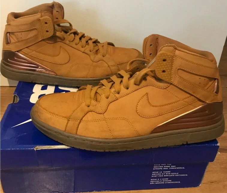 Lot baskets vintage FW11 Supreme x Nike Zoom Air 94 Hi wheat US 9 UK 8 EU 42,5