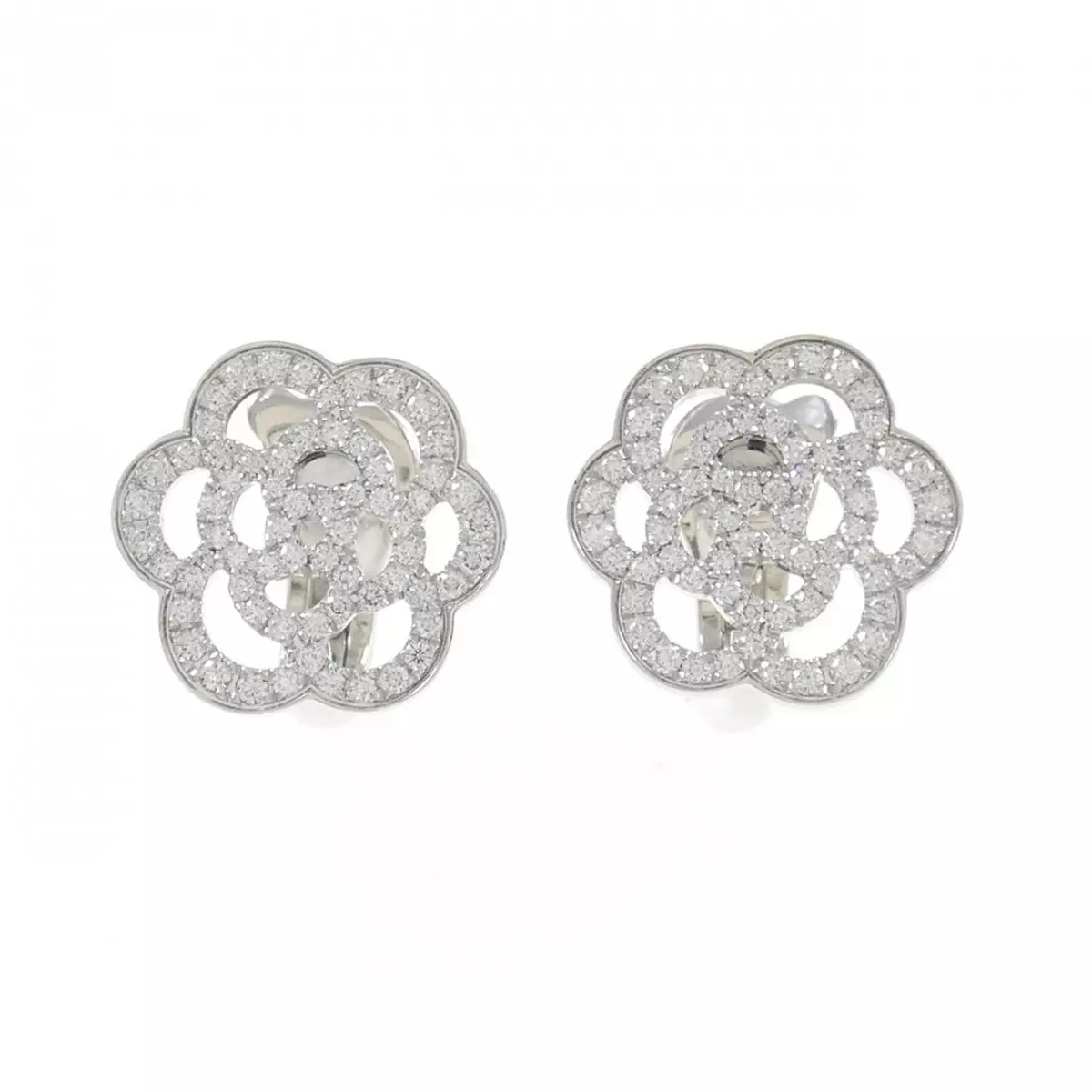 Authentic CHANEL Camelia Earrings #260-005-995-4996
