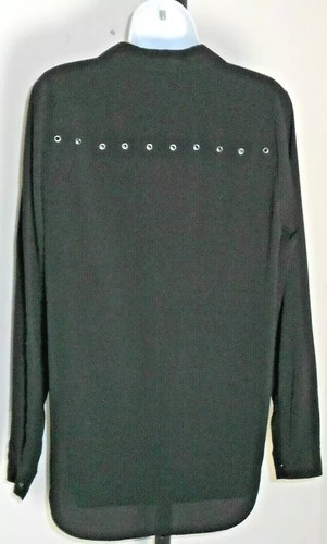 Rock & Republic Women's Black Riveted Crepe Sport Casual Top Blouse Size S - Picture 2 of 2