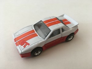 matchbox pontiac fiero 1985