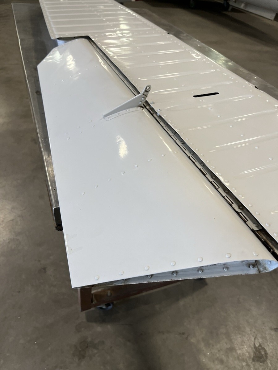1968 Beechcraft V35A Bonanza L/H Ruddervator 35-660002-47 35