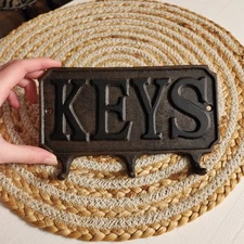 Vintage Cast Iron Key Holder Wall Entryway Plaque Three Hooks Industrial Cottage