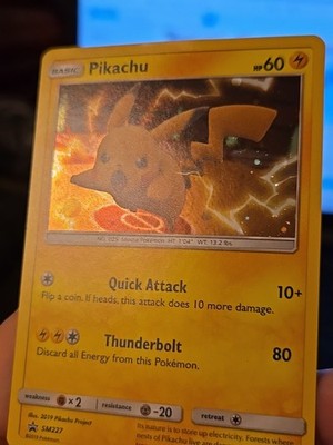 Pokemon CCG 2019 Lunch Box Pikachu SM227 Promo Card Mewtwo Strikes