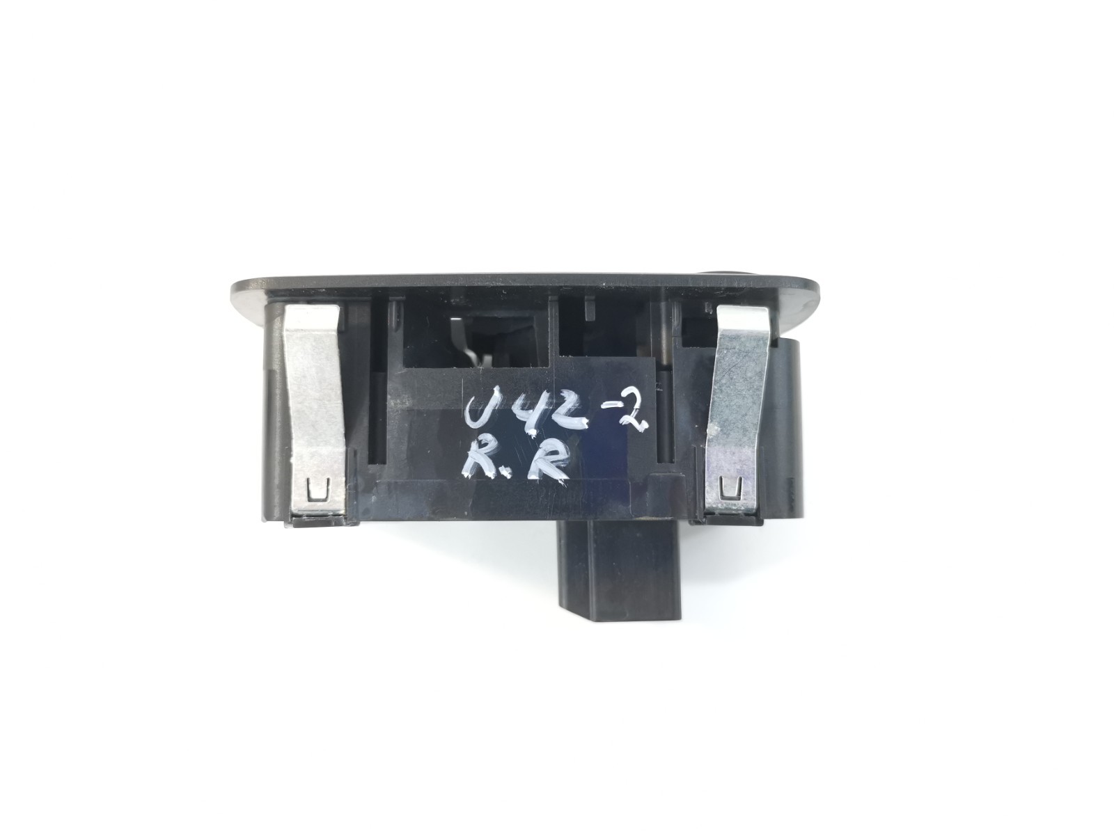 Maserati Ghibli RWD 3.0 2015 Rear Right Door Window Switch 670025405 OEM