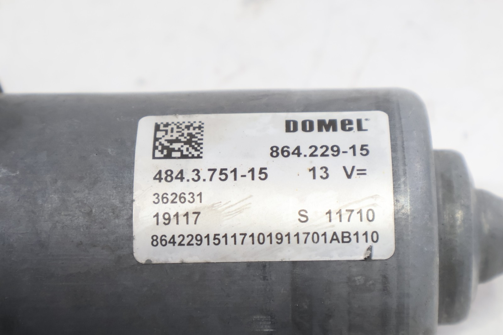 2014 - 2020 BMW i8 I12 BRAKE BOOSTER VACUUM PUMP OEM