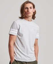 Image of Superdry Mens Organic Cotton Essential Logo Quarterback T-Shirt Size Xxl