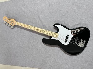 Black Gloss 4 String Electric Bass Guitar Jazz Style Solid Body Maple Fretboard