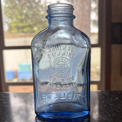 Milk of magnesium tablet bottle