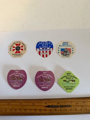 LOT OF SEA ISLE AND TOWNSHIP OF LONG BEACH NJ BEACH BADGES