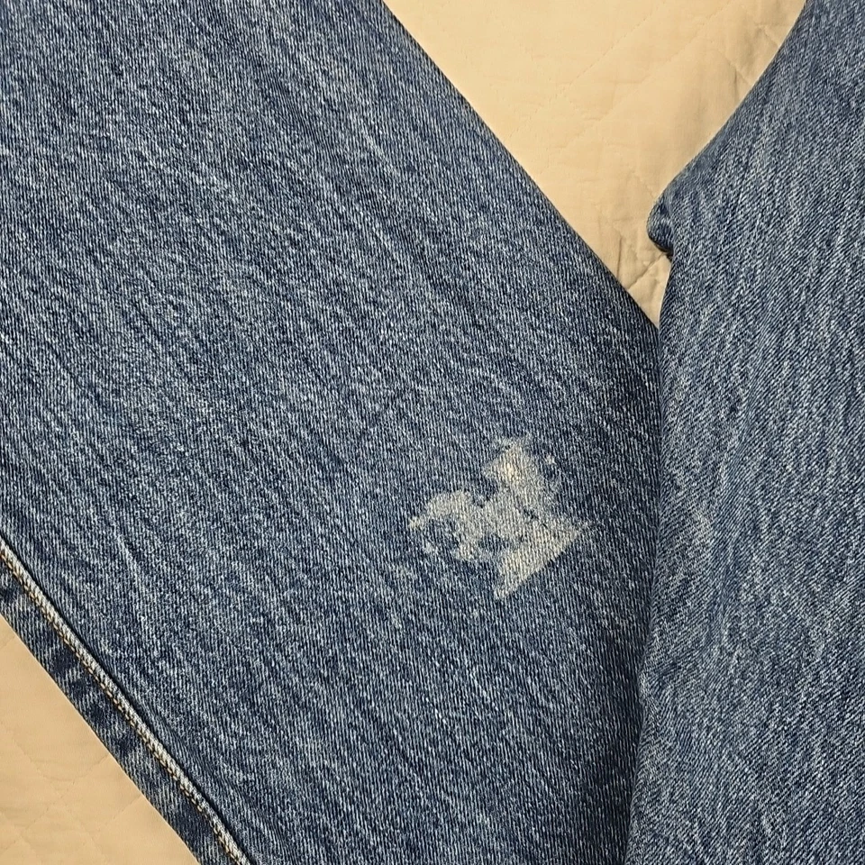 Levi's 501 Straight Leg Button Fly Denim Jeans 100% Cotton Size 32 x 38 - Image 4 of 4