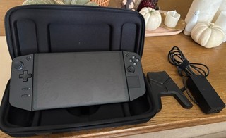 Lenovo Legion GO 8.8'' (2TB SSD AMD Ryzen Z1 Extreme 3.3GHz 16GB RAM) Gaming