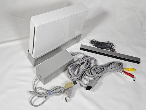 Nintendo Wii Konsole & Zubehör MotionPlus Nunchuk Controller zum Aussuchen