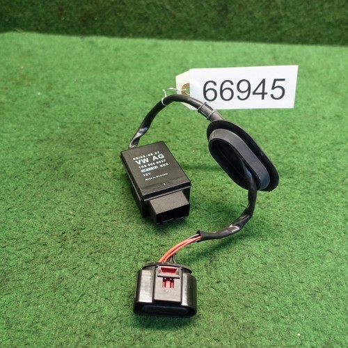 Kraftstoffpumpenrelais VW Golf VI  (5K1) 1,4TSI  90Kw Bj.2010 1K0906093F