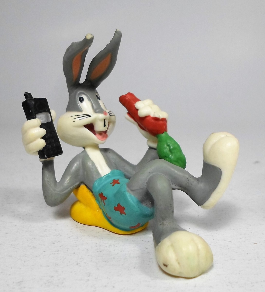 WARNER Bros VTG 1998 LOONEY TUNES 2.5'' BUGS BUNNY w/ PHONE PVC